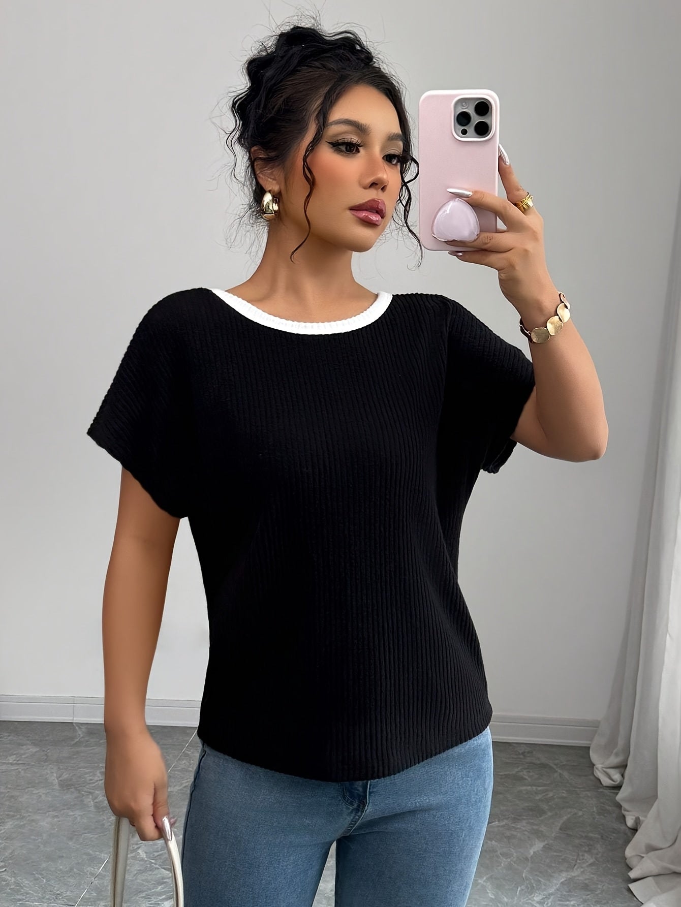 Veloria™ Women’s Elegant V-Neck Bow Back T-Shirt – Lightweight Casual Chic Top