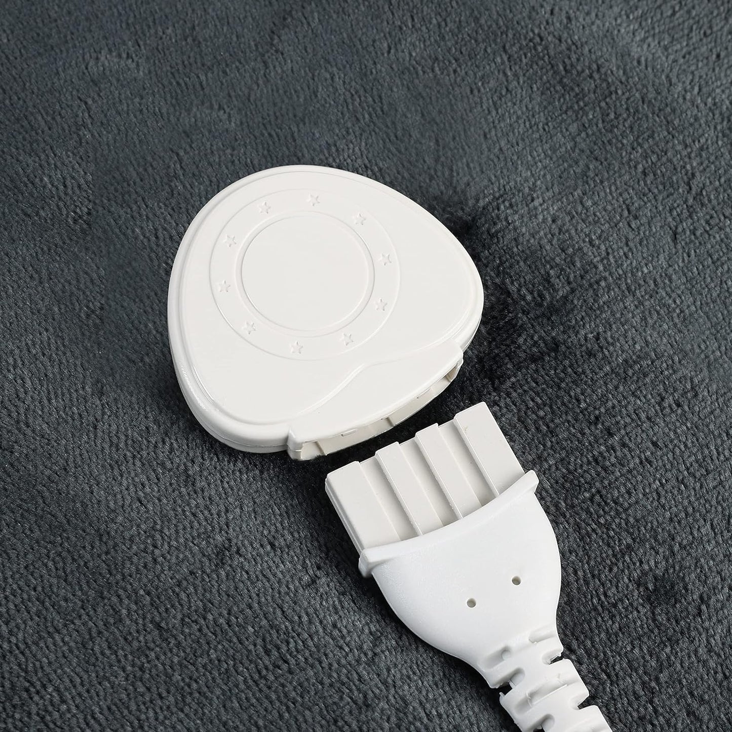 Electric Heated Throw Blanket – 10 Heat Settings, 1–10h Timer, Washable 220GSM Fleece, Digital Remote, 160×130cm