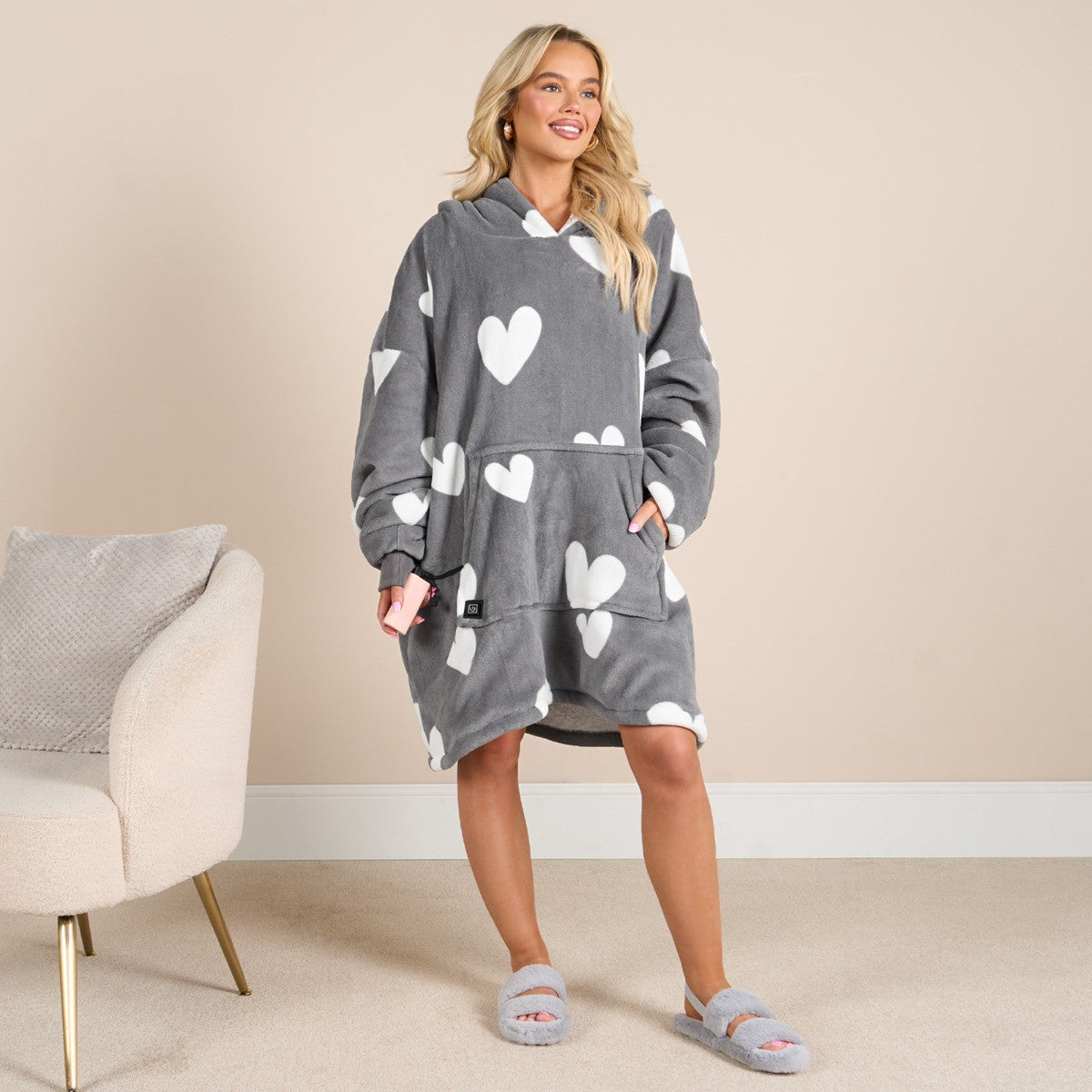 Electric Heated Hoodie Blanket – Adults Heart Print, Charcoal Sherpa, USB Heated Wearable Throw, One Size