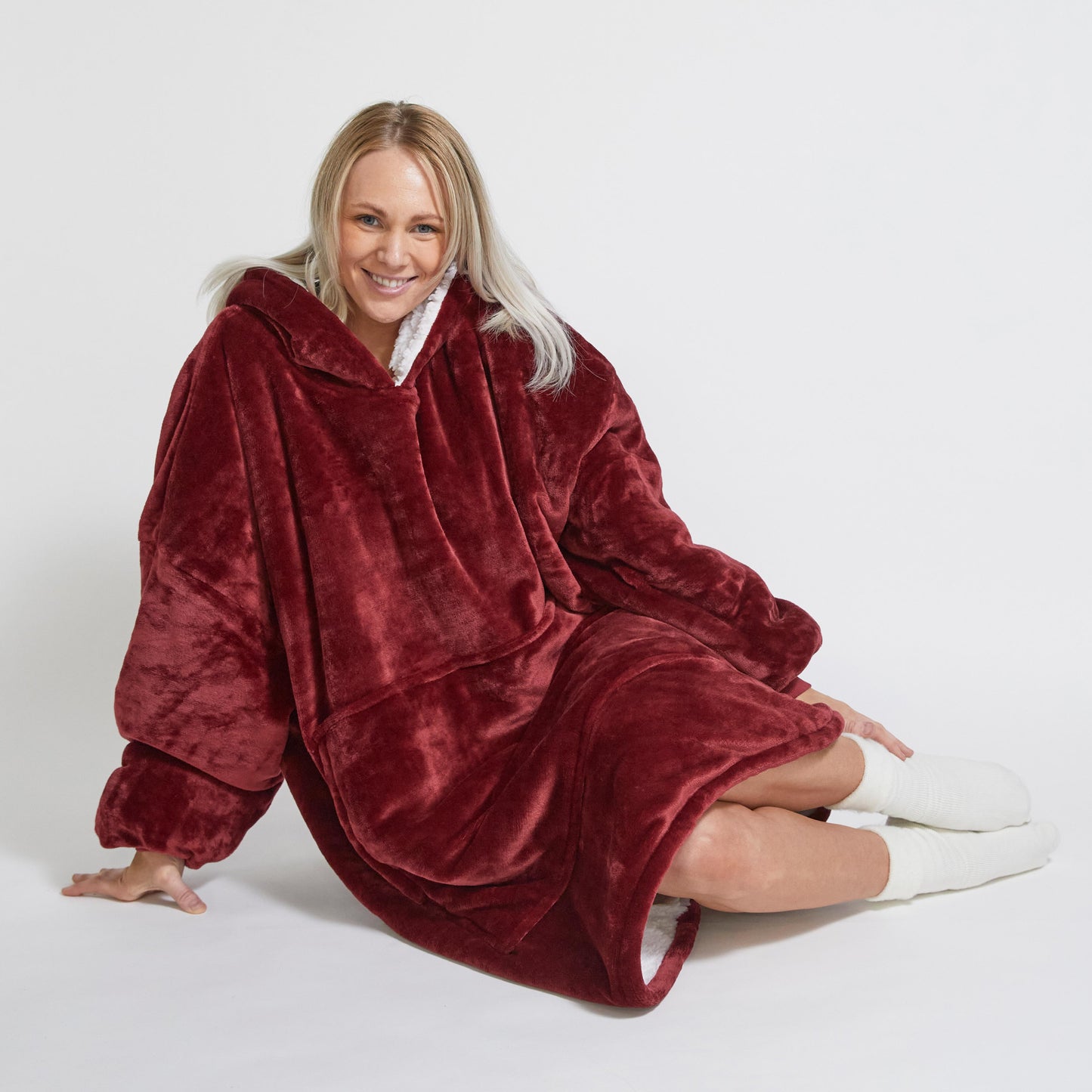 Oversized Hoodie Blanket – Wine | Sherpa Lined, Double-Layer, One Size, Machine Washable, Large Pocket